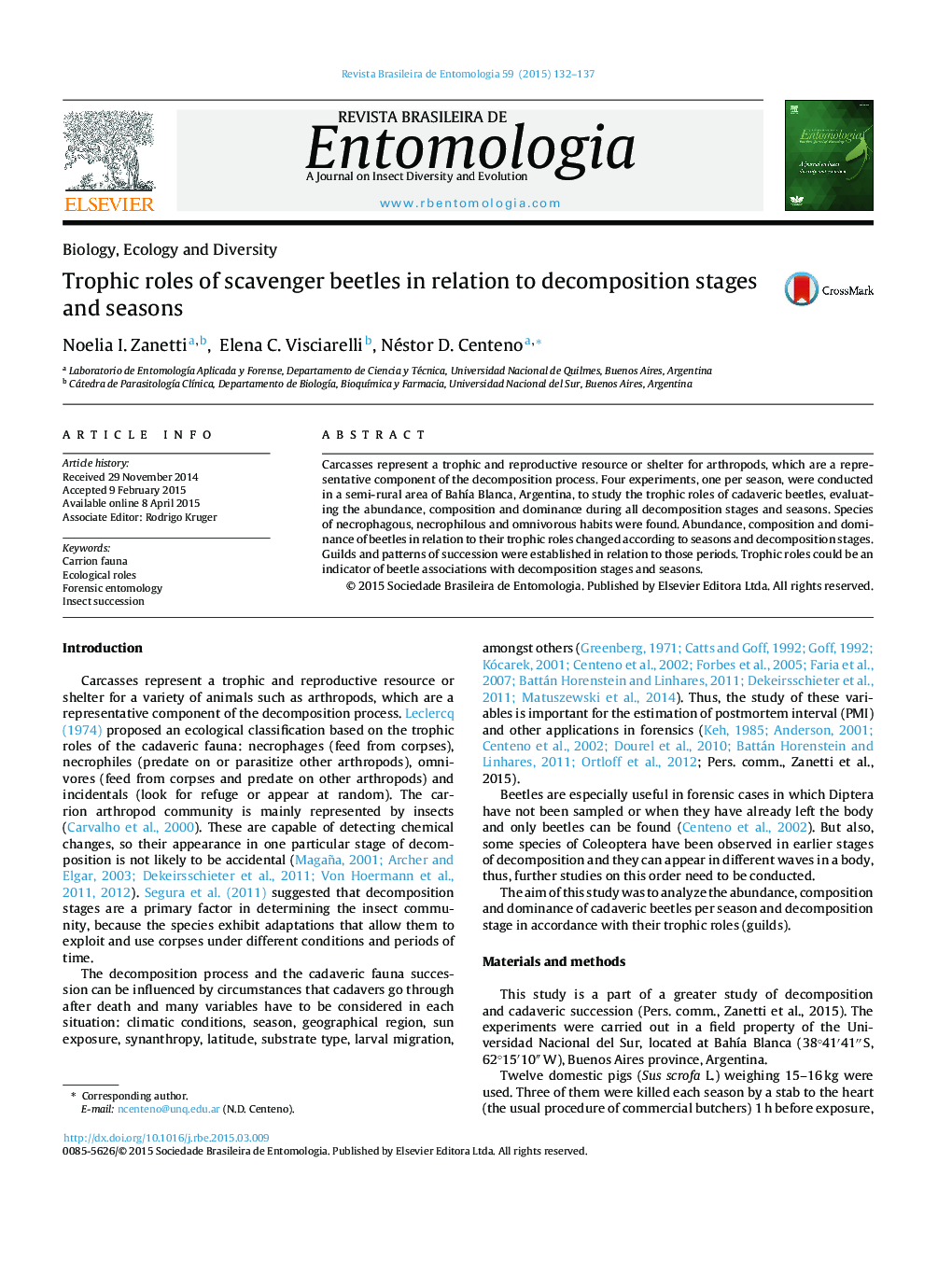 Trophic roles of scavenger beetles in relation to decomposition stages and seasons