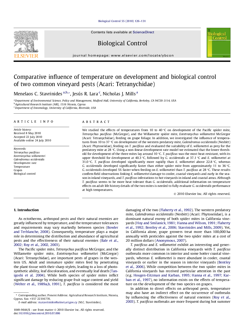 Comparative influence of temperature on development and biological control of two common vineyard pests (Acari: Tetranychidae)