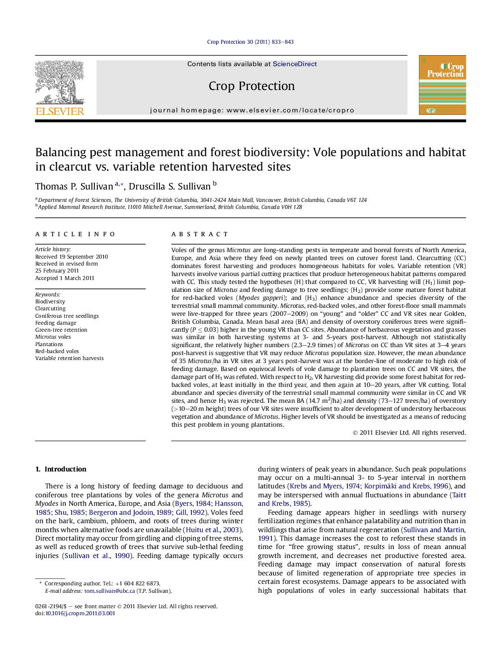 Balancing pest management and forest biodiversity: Vole populations and habitat in clearcut vs. variable retention harvested sites