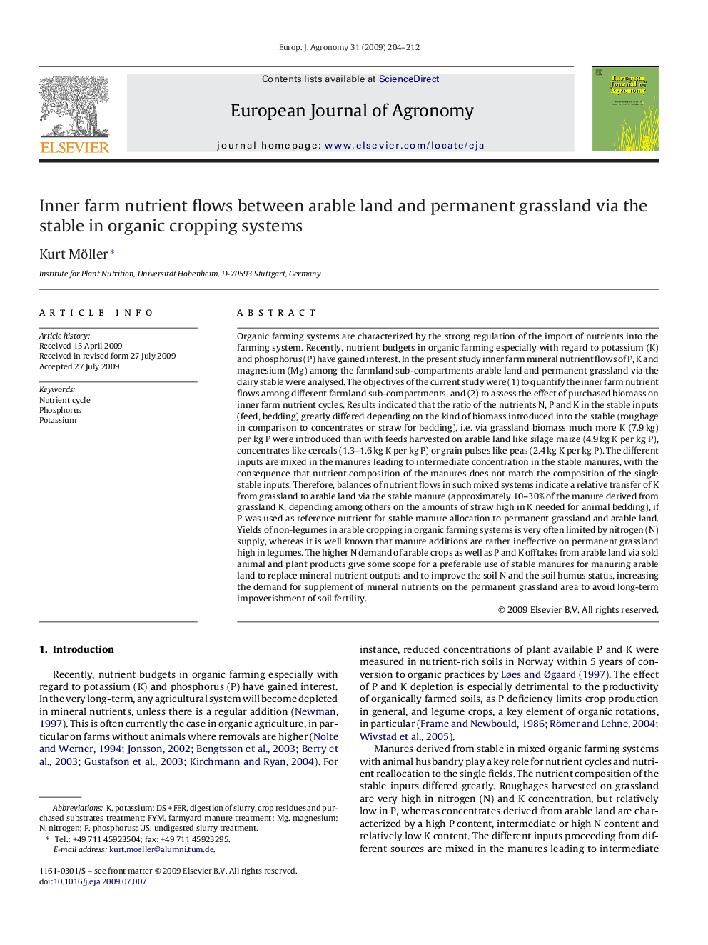 Inner farm nutrient flows between arable land and permanent grassland via the stable in organic cropping systems