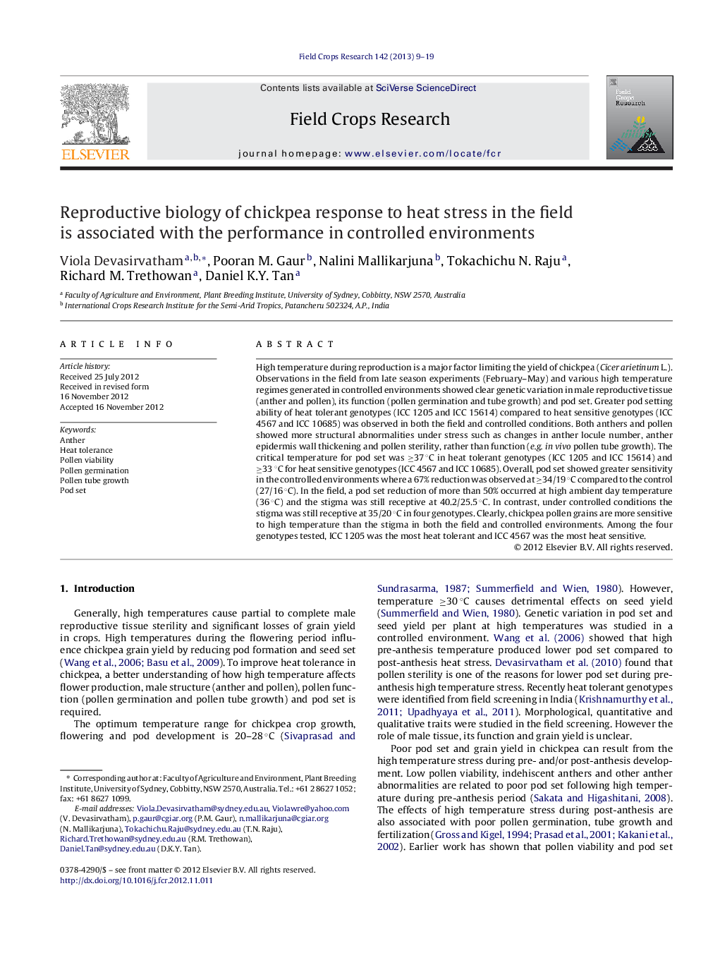 Reproductive biology of chickpea response to heat stress in the field is associated with the performance in controlled environments