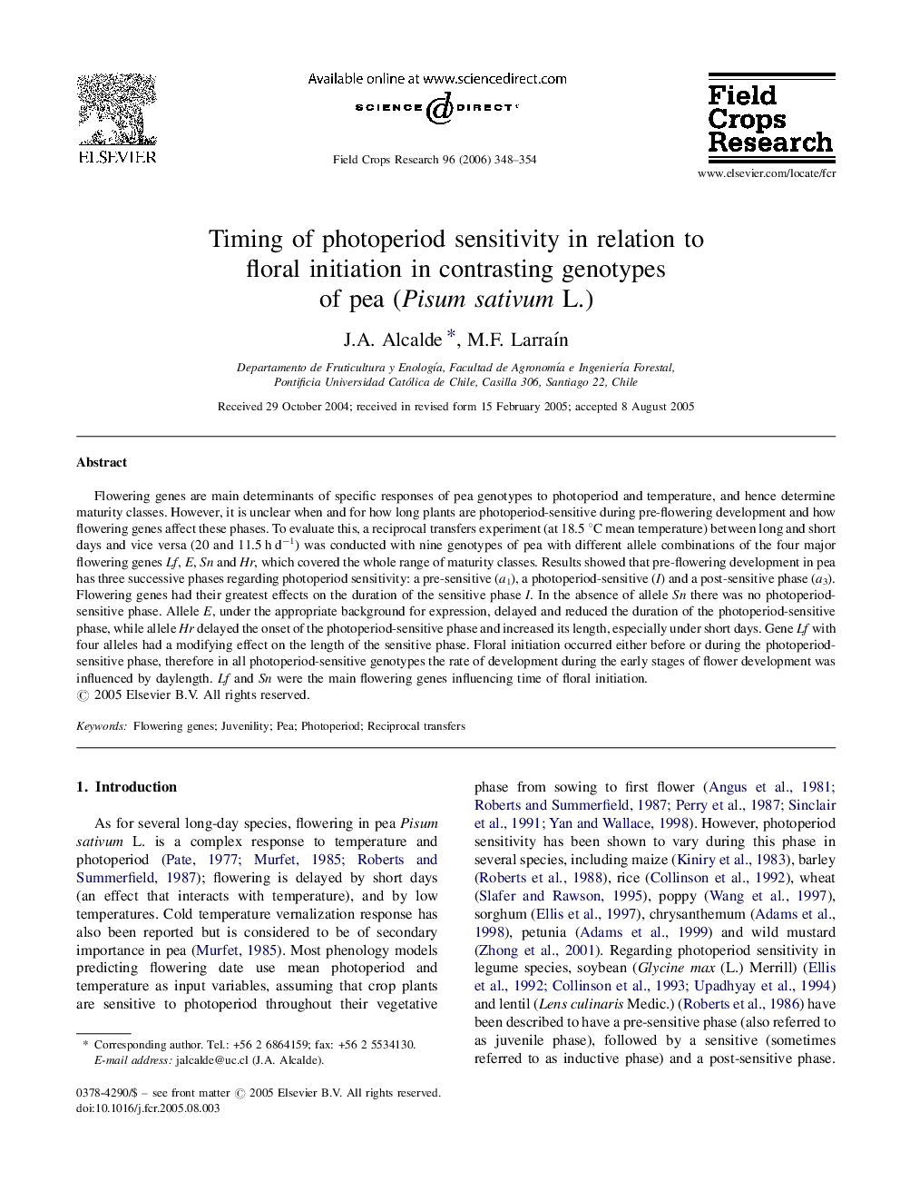 Timing of photoperiod sensitivity in relation to floral initiation in contrasting genotypes of pea (Pisum sativum L.)