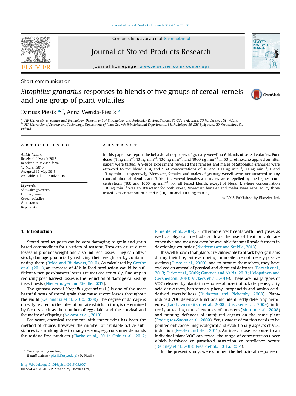 Sitophilus granarius responses to blends of five groups of cereal kernels and one group of plant volatiles