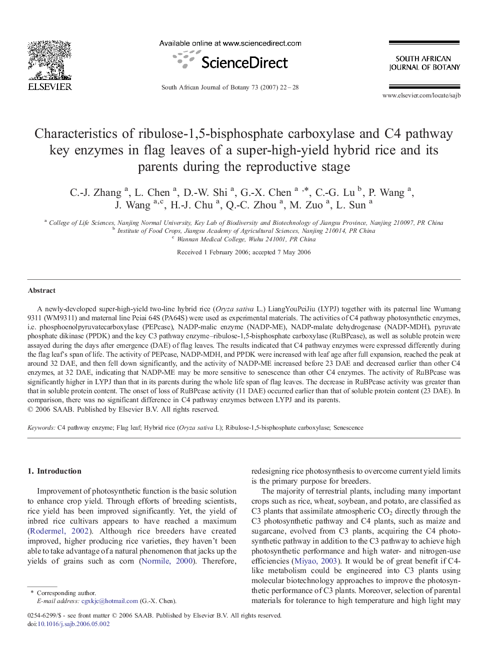 Characteristics of ribulose-1,5-bisphosphate carboxylase and C4 pathway key enzymes in flag leaves of a super-high-yield hybrid rice and its parents during the reproductive stage