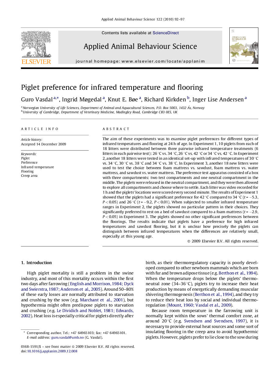 Piglet preference for infrared temperature and flooring