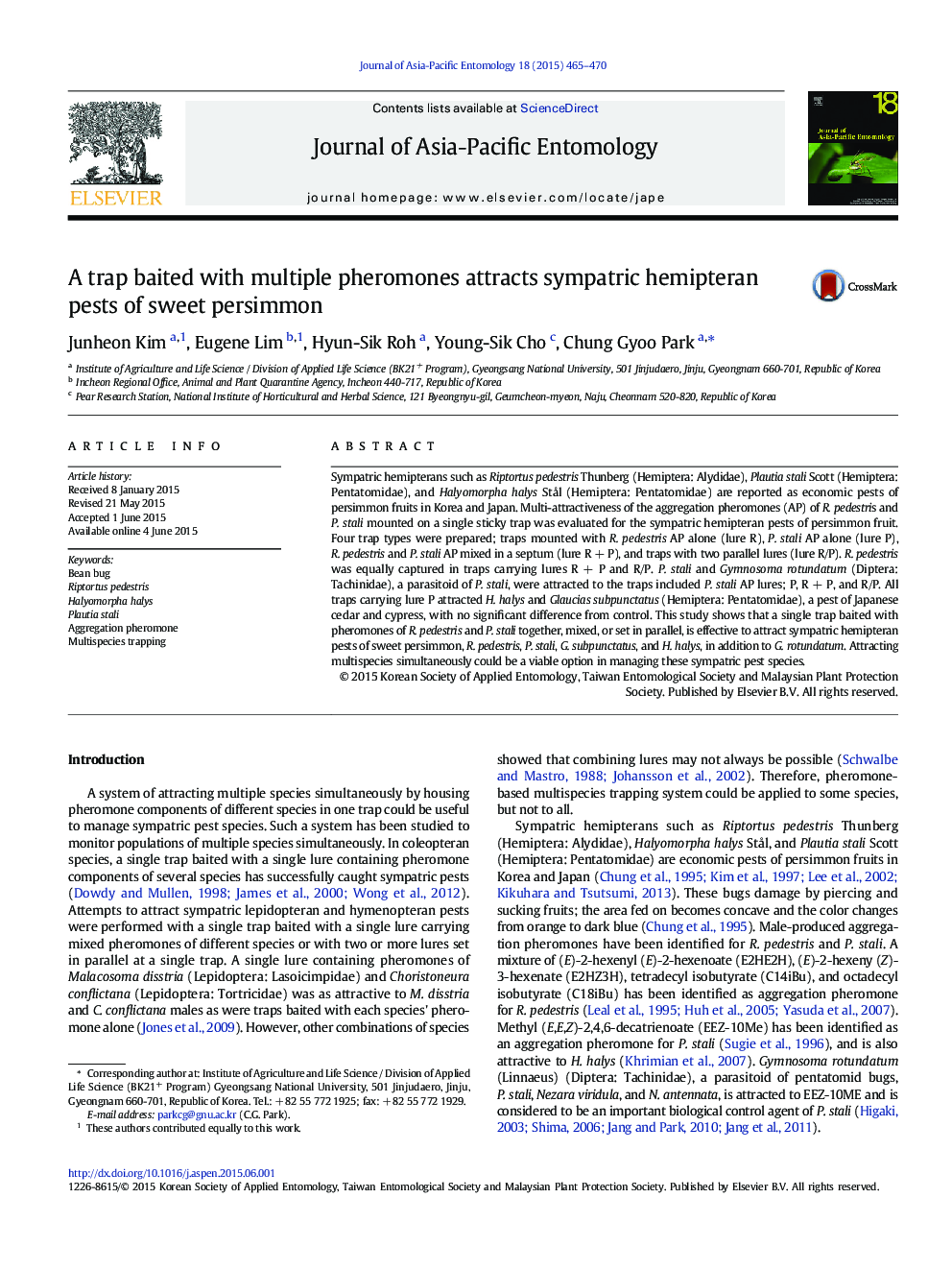 A trap baited with multiple pheromones attracts sympatric hemipteran pests of sweet persimmon