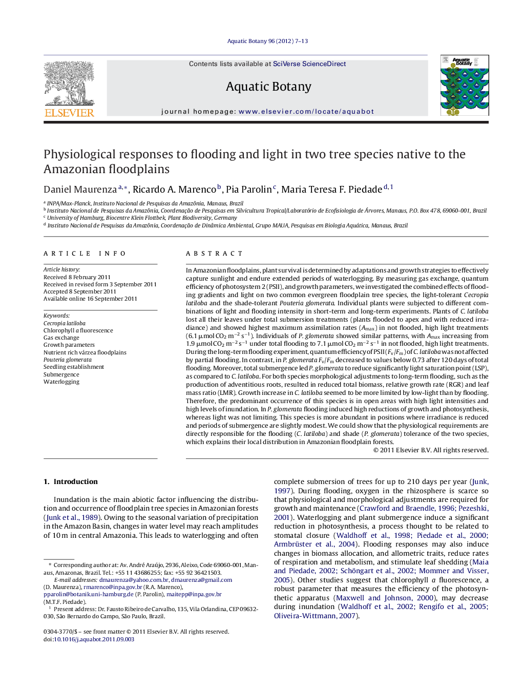 Physiological responses to flooding and light in two tree species native to the Amazonian floodplains