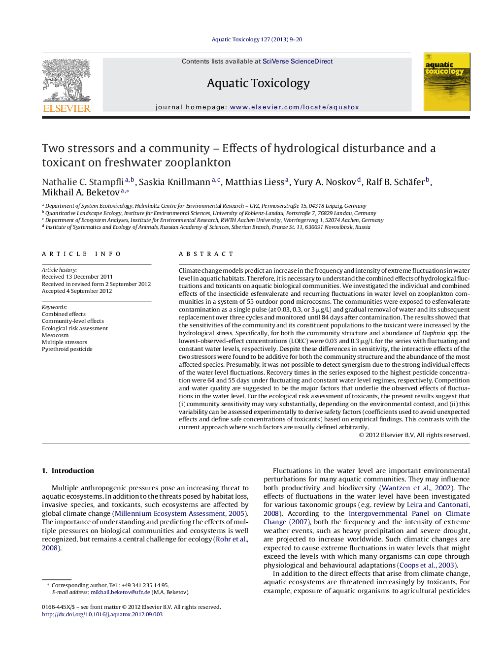 Two stressors and a community – Effects of hydrological disturbance and a toxicant on freshwater zooplankton