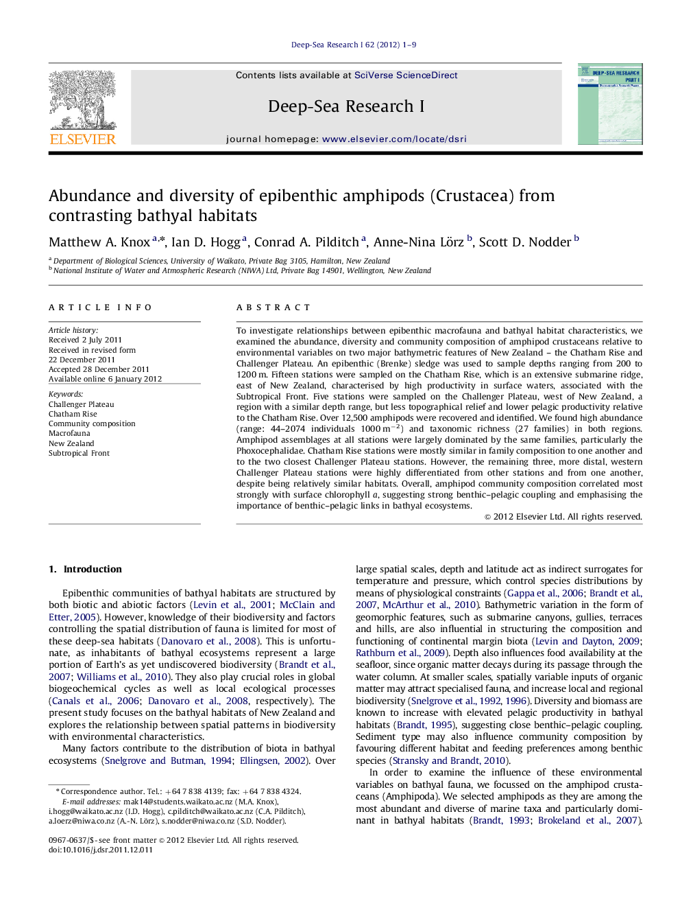 Abundance and diversity of epibenthic amphipods (Crustacea) from contrasting bathyal habitats