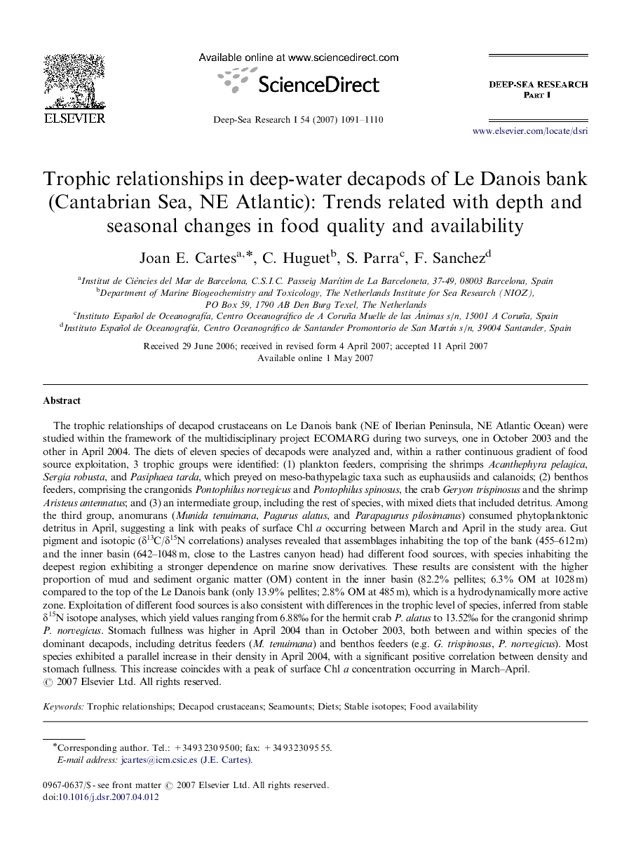 Trophic relationships in deep-water decapods of Le Danois bank (Cantabrian Sea, NE Atlantic): Trends related with depth and seasonal changes in food quality and availability