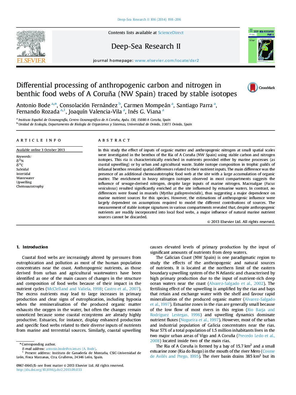 Differential processing of anthropogenic carbon and nitrogen in benthic food webs of A Coruña (NW Spain) traced by stable isotopes