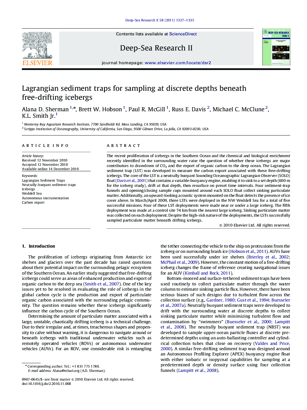 Lagrangian sediment traps for sampling at discrete depths beneath free-drifting icebergs