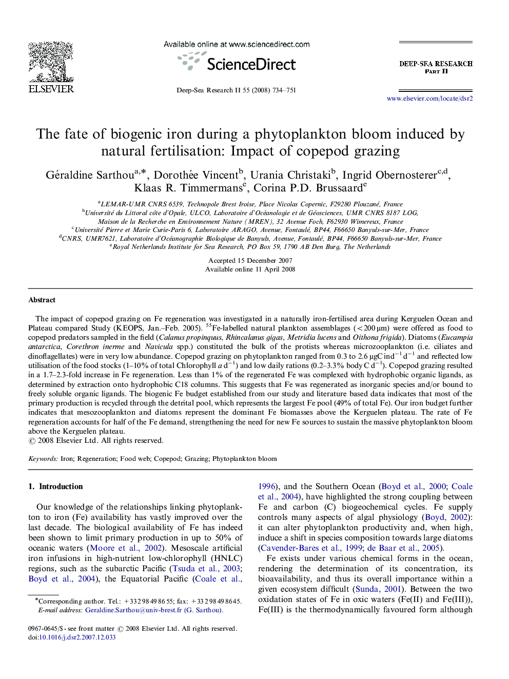 The fate of biogenic iron during a phytoplankton bloom induced by natural fertilisation: Impact of copepod grazing