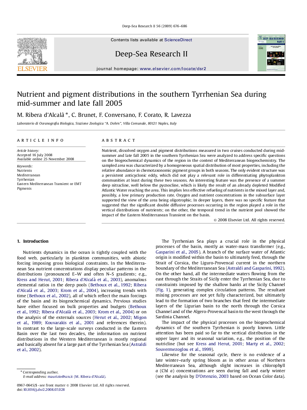 Nutrient and pigment distributions in the southern Tyrrhenian Sea during mid-summer and late fall 2005