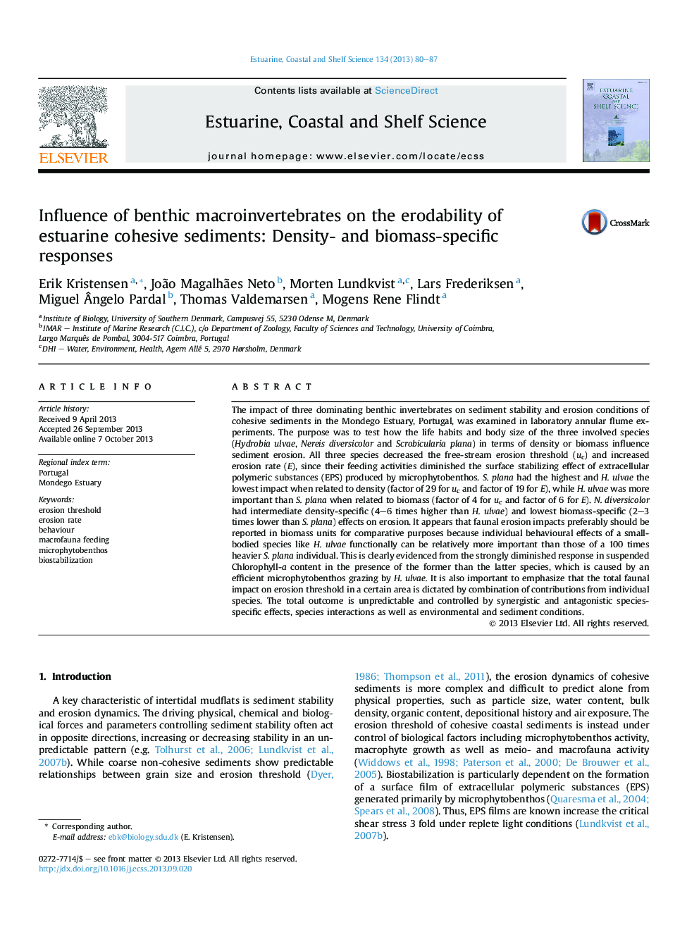 Influence of benthic macroinvertebrates on the erodability of estuarine cohesive sediments: Density- and biomass-specific responses