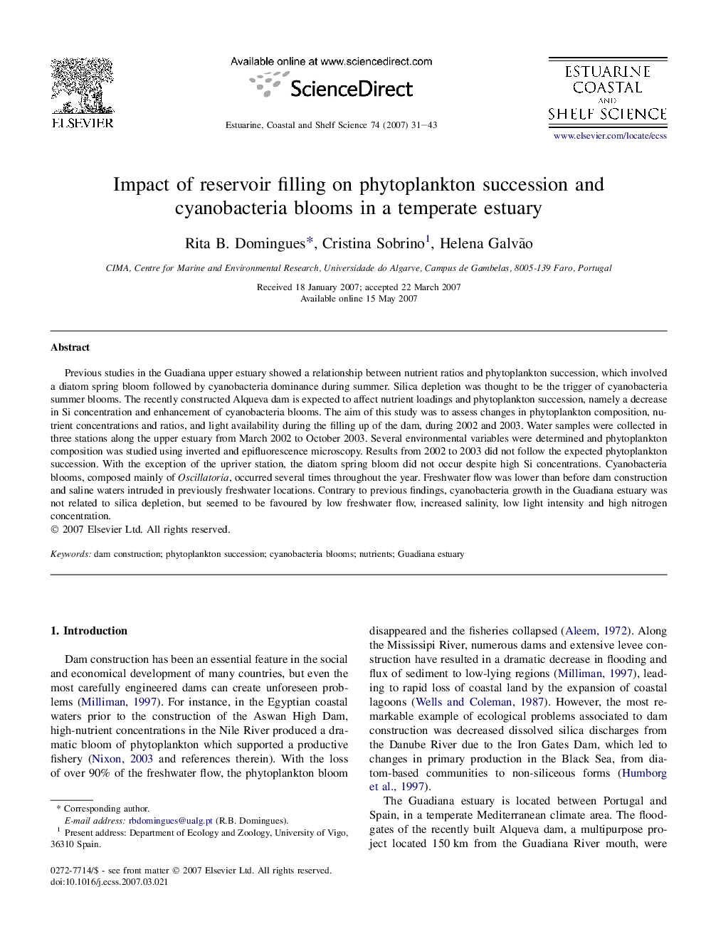 Impact of reservoir filling on phytoplankton succession and cyanobacteria blooms in a temperate estuary