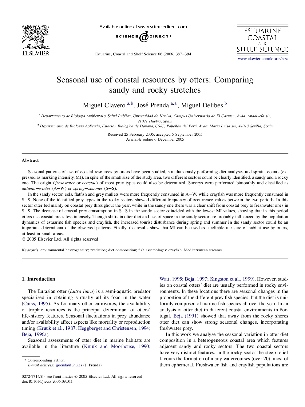 Seasonal use of coastal resources by otters: Comparing sandy and rocky stretches