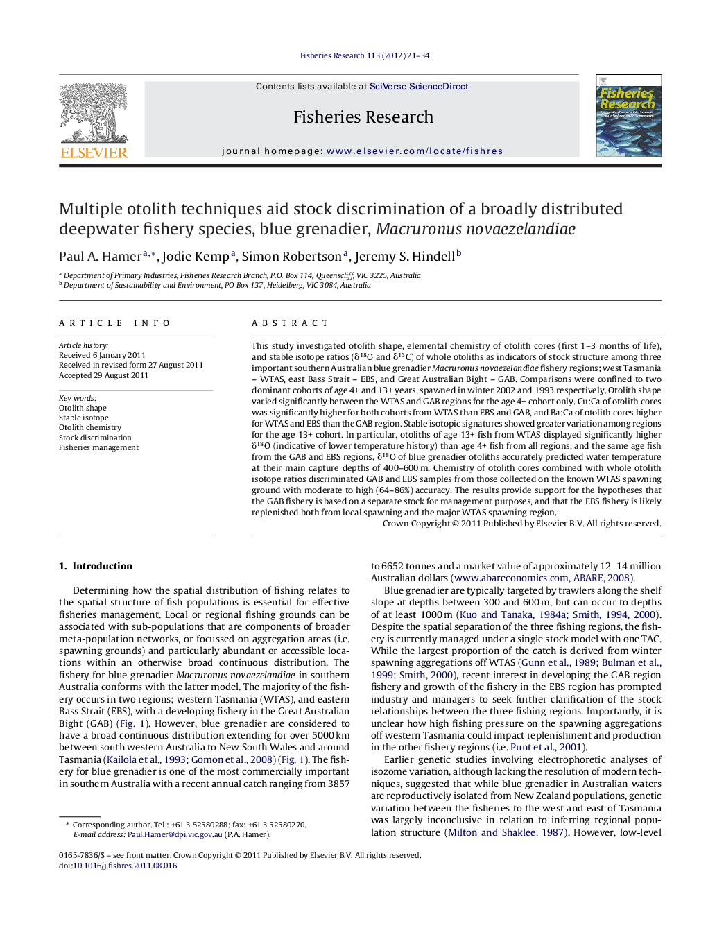 Multiple otolith techniques aid stock discrimination of a broadly distributed deepwater fishery species, blue grenadier, Macruronus novaezelandiae