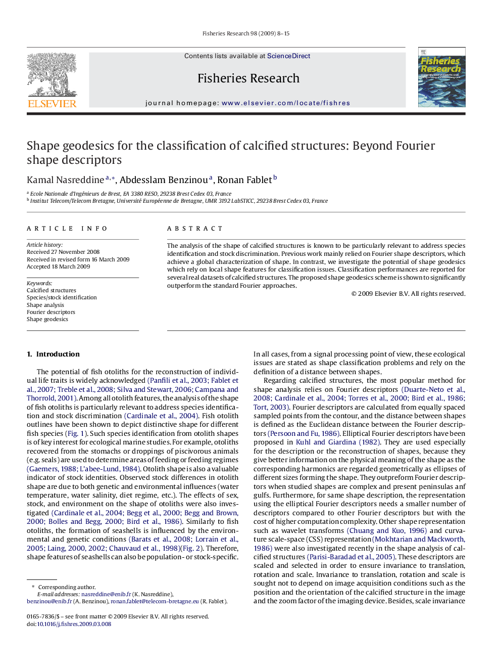 Shape geodesics for the classification of calcified structures: Beyond Fourier shape descriptors