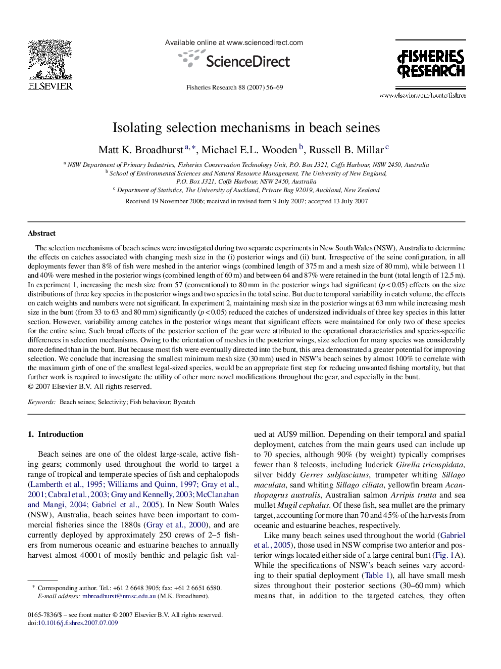 Isolating selection mechanisms in beach seines