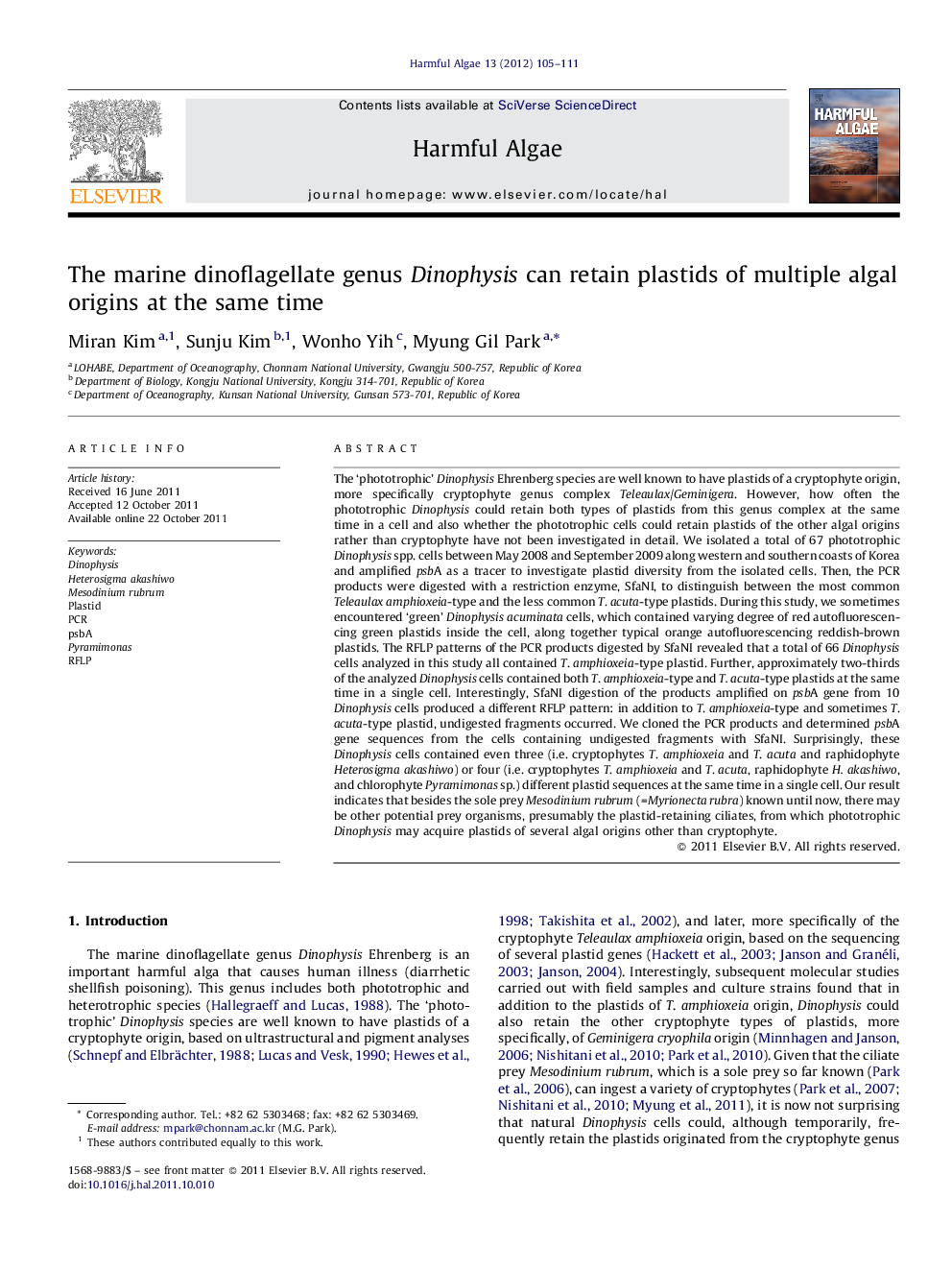 The marine dinoflagellate genus Dinophysis can retain plastids of multiple algal origins at the same time