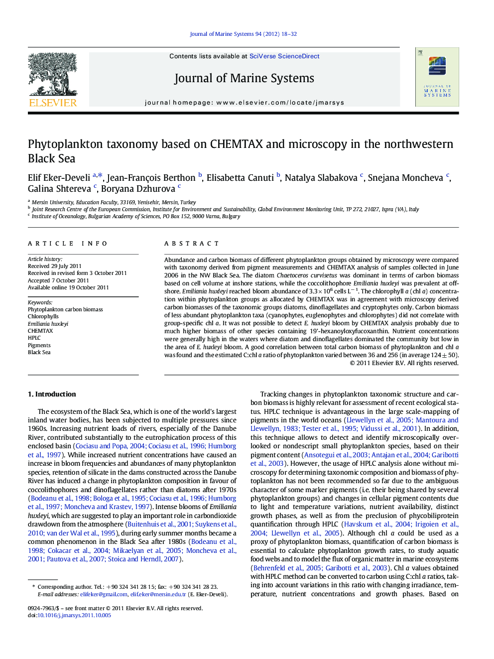 Phytoplankton taxonomy based on CHEMTAX and microscopy in the northwestern Black Sea