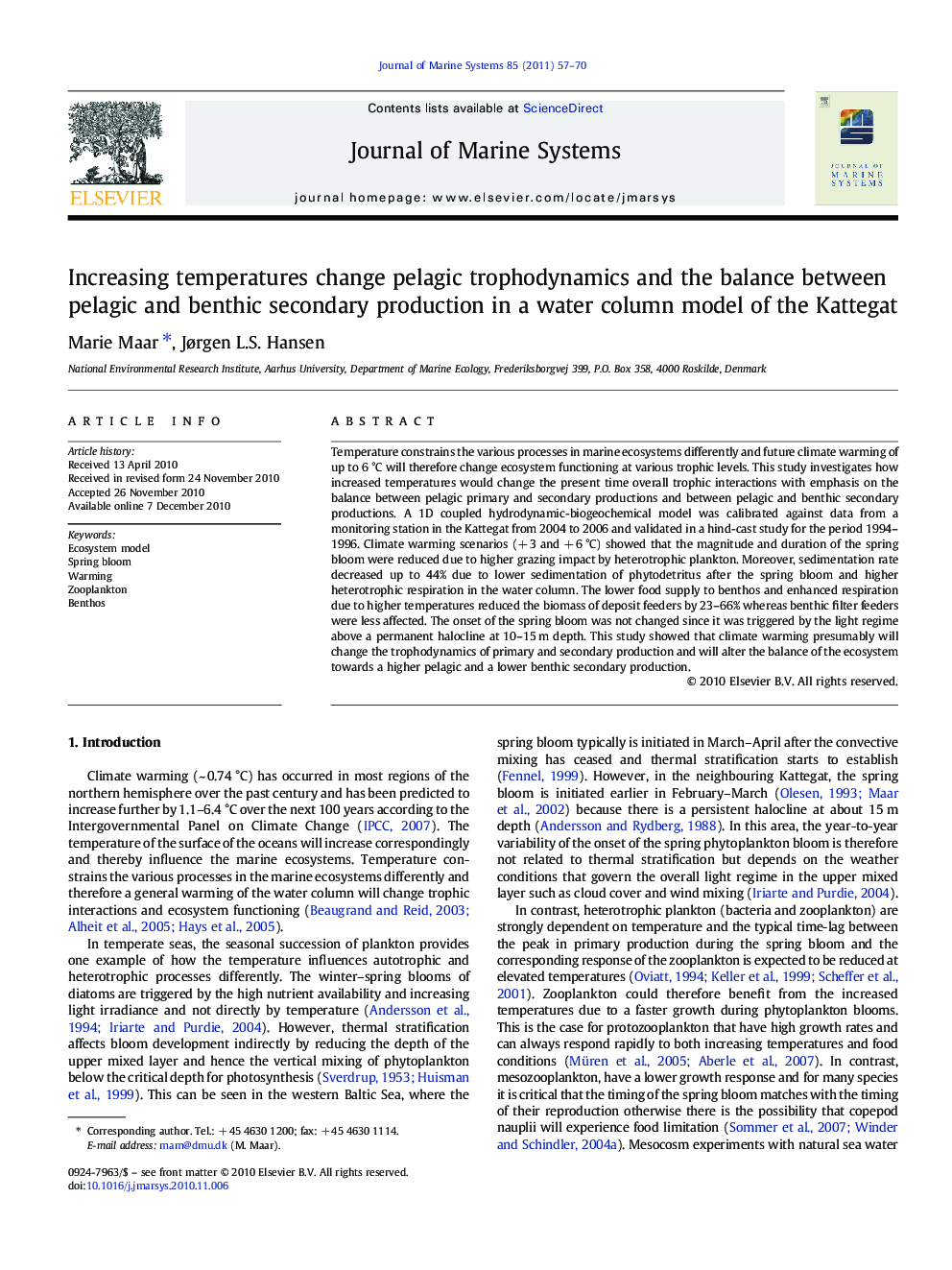 Increasing temperatures change pelagic trophodynamics and the balance between pelagic and benthic secondary production in a water column model of the Kattegat