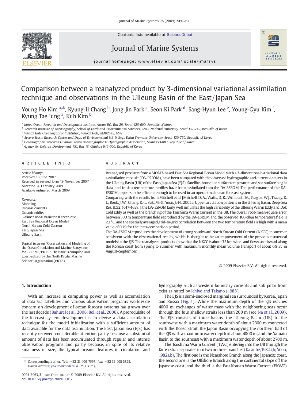 Comparison between a reanalyzed product by 3-dimensional variational assimilation technique and observations in the Ulleung Basin of the East/Japan Sea