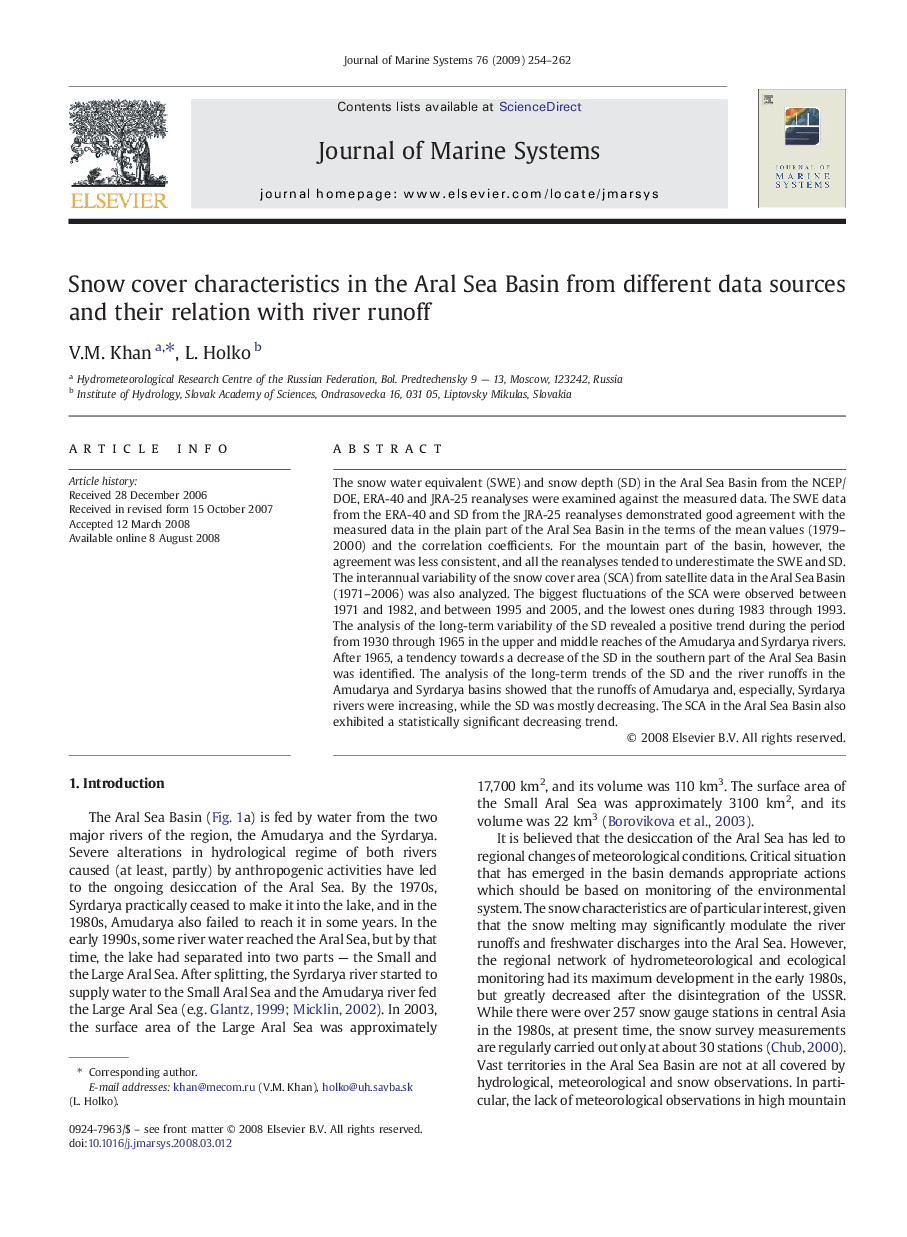 Snow cover characteristics in the Aral Sea Basin from different data sources and their relation with river runoff
