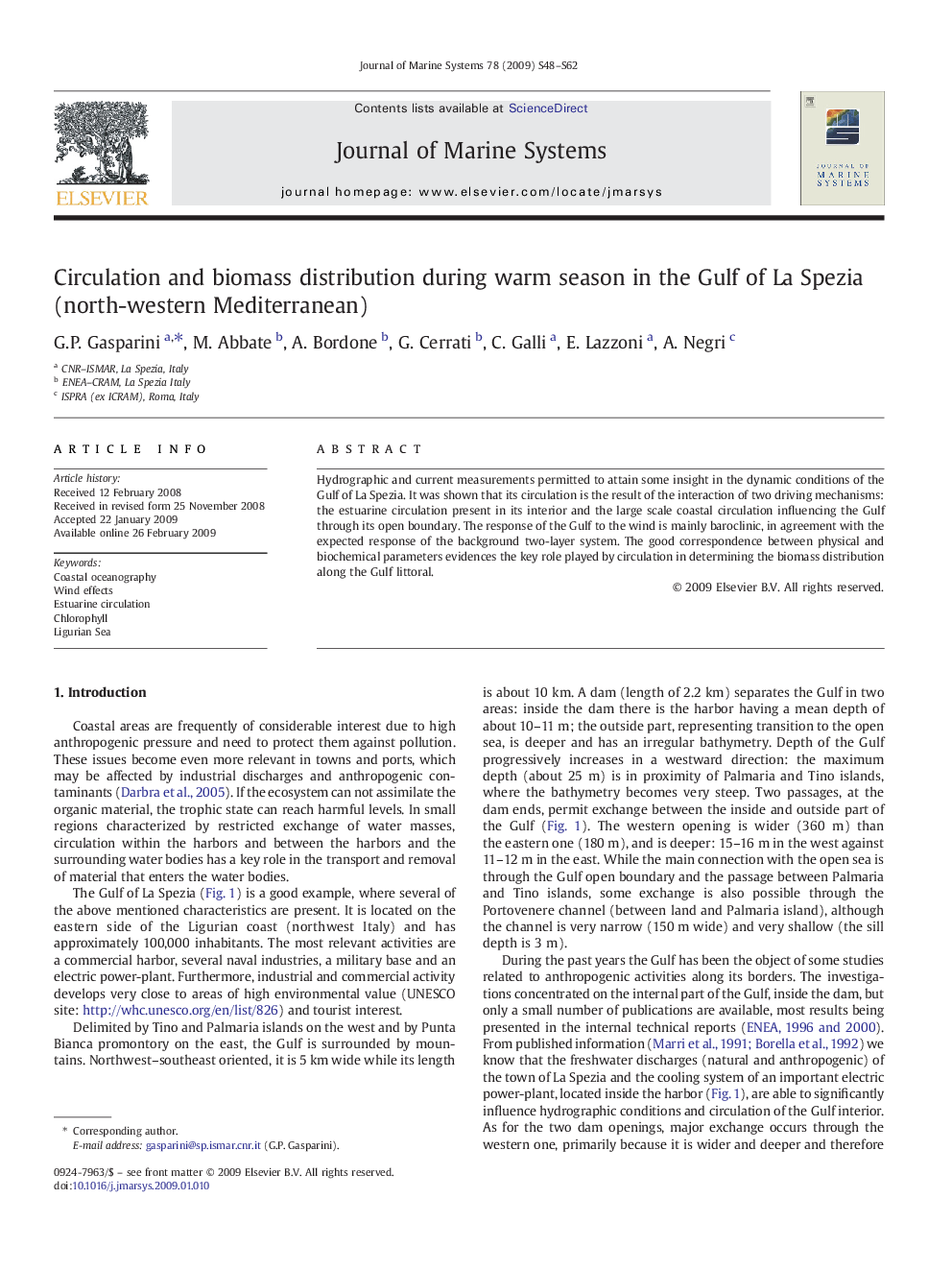 Circulation and biomass distribution during warm season in the Gulf of La Spezia (north-western Mediterranean)