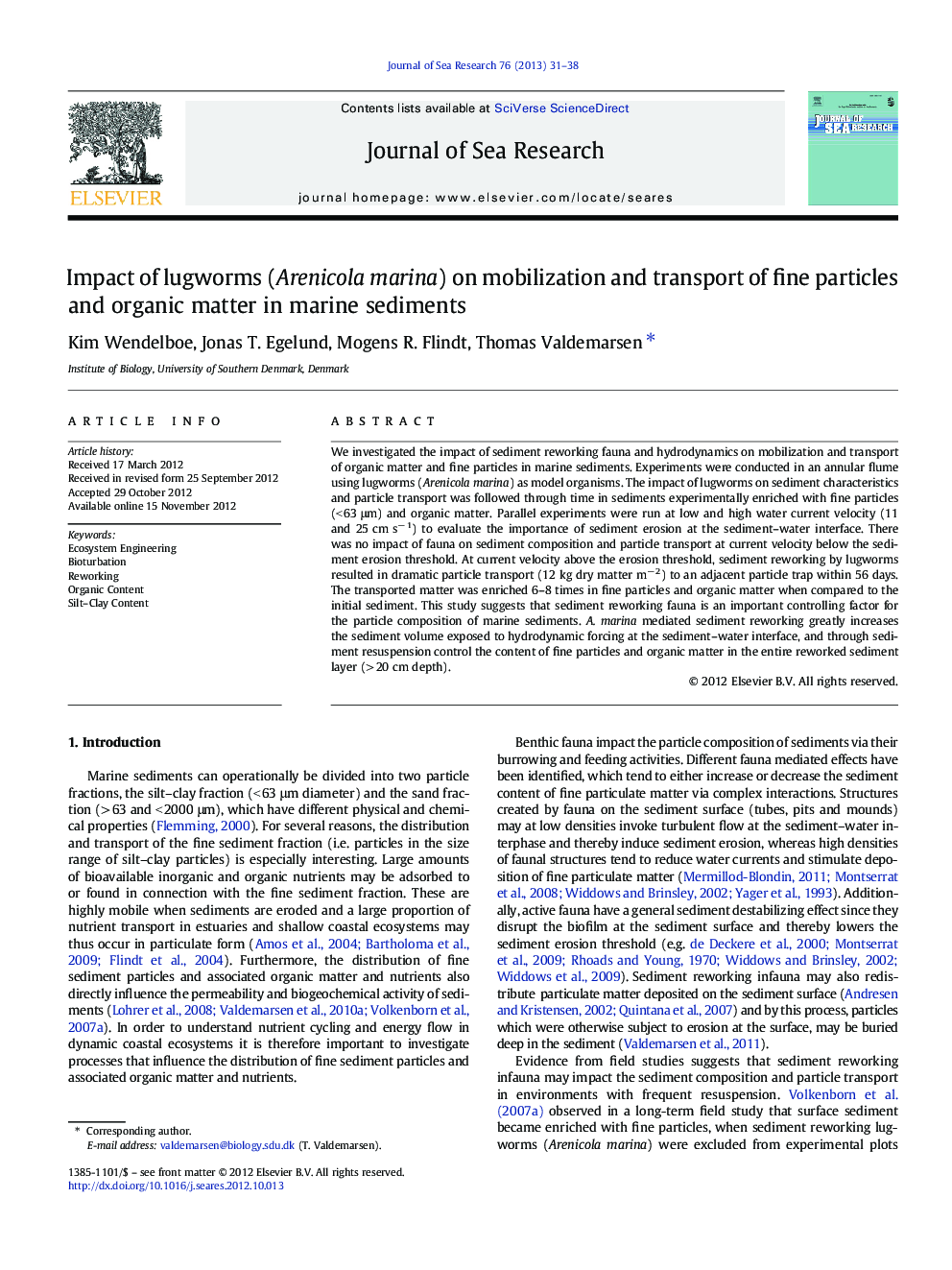 Impact of lugworms (Arenicola marina) on mobilization and transport of fine particles and organic matter in marine sediments