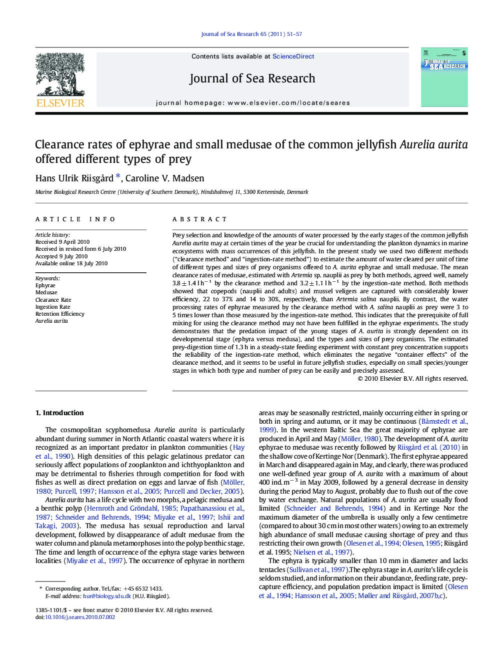 Clearance rates of ephyrae and small medusae of the common jellyfish Aurelia aurita offered different types of prey