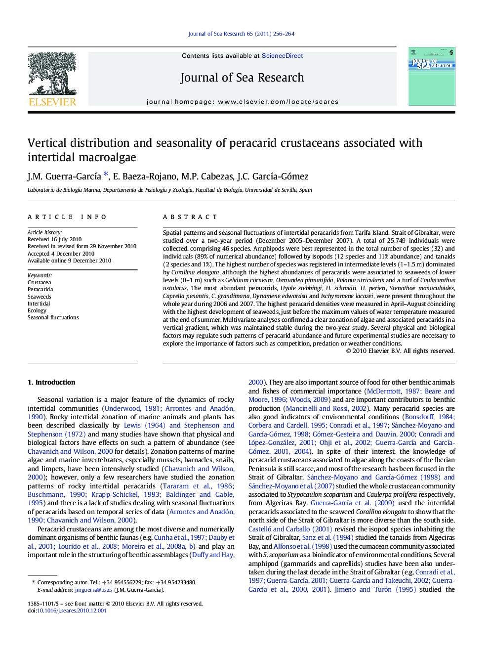 Vertical distribution and seasonality of peracarid crustaceans associated with intertidal macroalgae