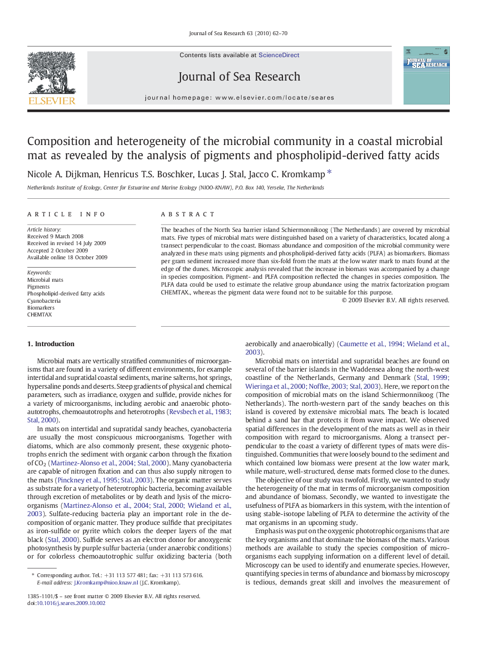 Composition and heterogeneity of the microbial community in a coastal microbial mat as revealed by the analysis of pigments and phospholipid-derived fatty acids