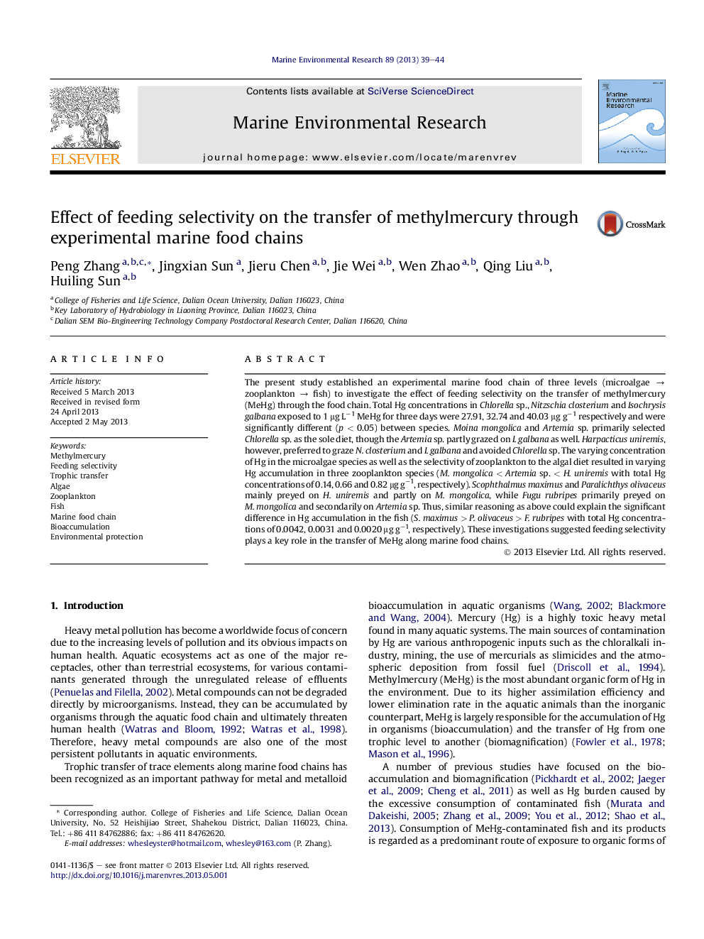 Effect of feeding selectivity on the transfer of methylmercury through experimental marine food chains