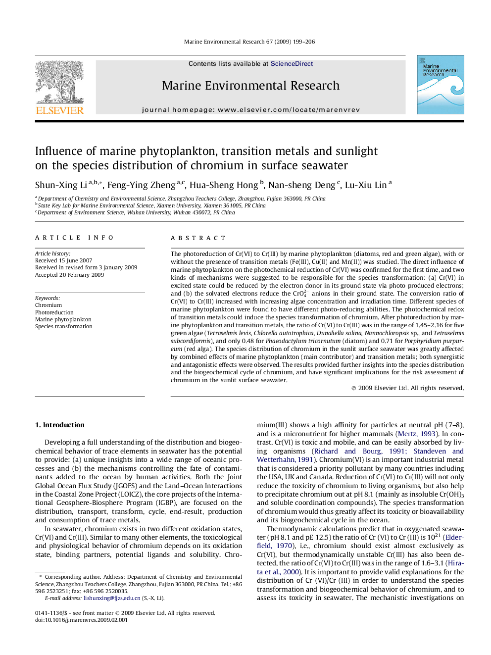 Influence of marine phytoplankton, transition metals and sunlight on the species distribution of chromium in surface seawater