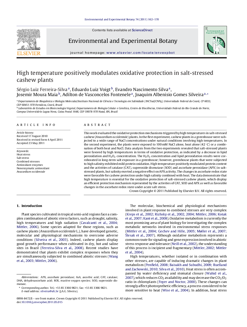 High temperature positively modulates oxidative protection in salt-stressed cashew plants