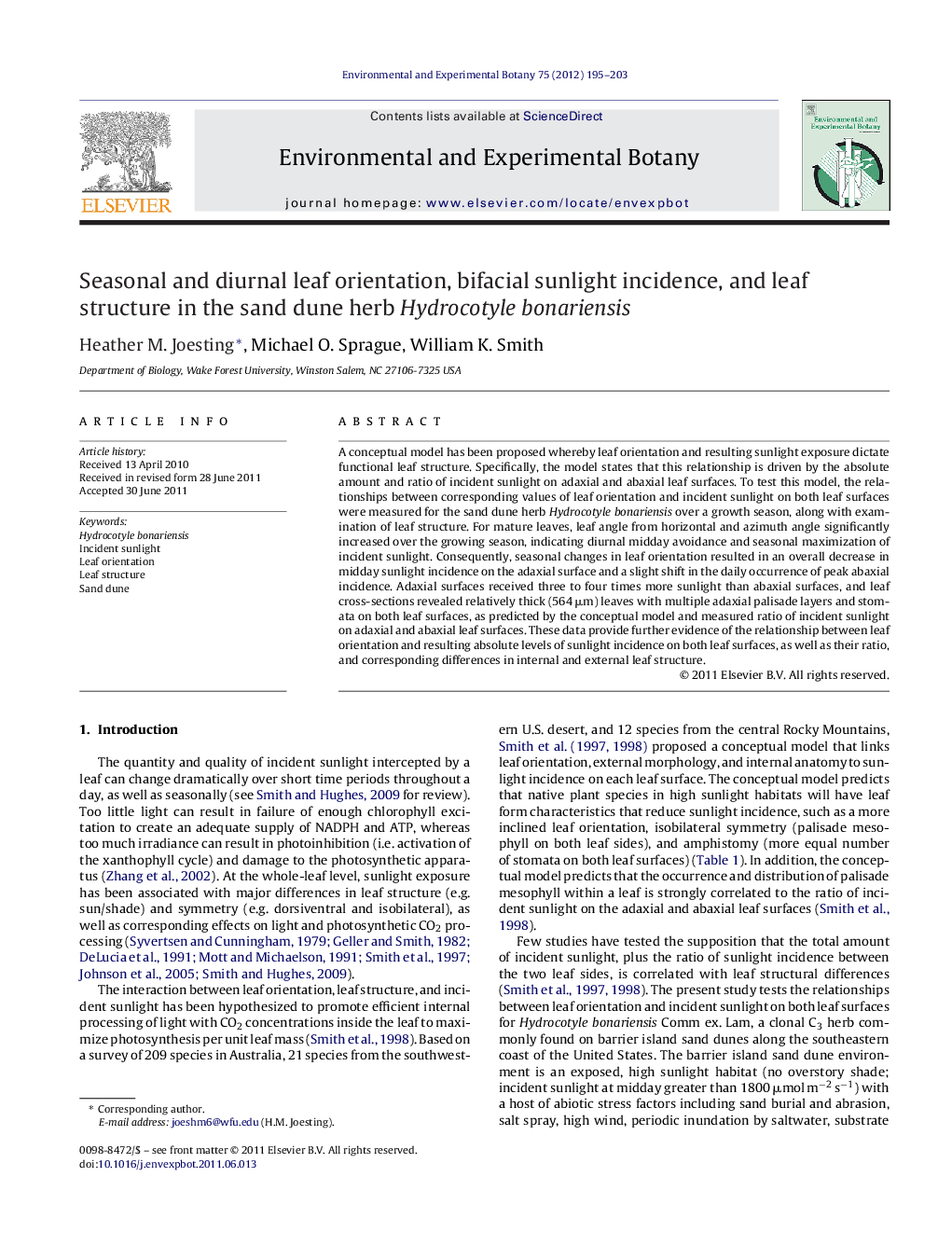 Seasonal and diurnal leaf orientation, bifacial sunlight incidence, and leaf structure in the sand dune herb Hydrocotyle bonariensis