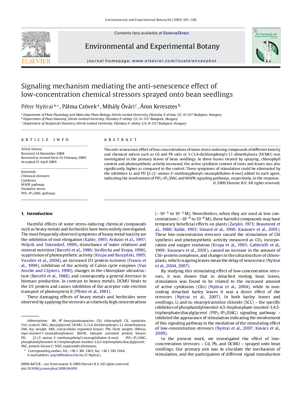 Signaling mechanism mediating the anti-senescence effect of low-concentration chemical stressors sprayed onto bean seedlings