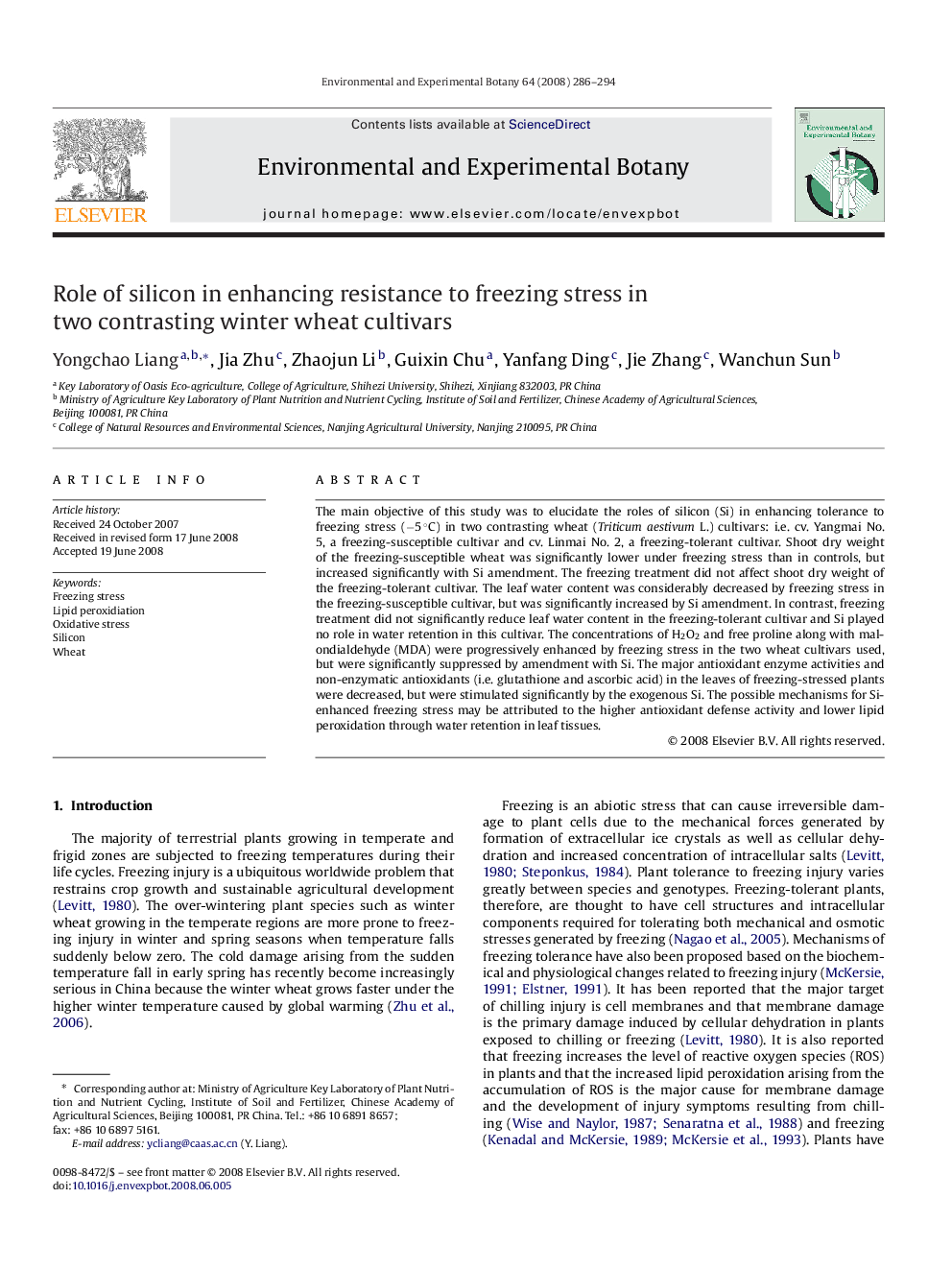 Role of silicon in enhancing resistance to freezing stress in two contrasting winter wheat cultivars