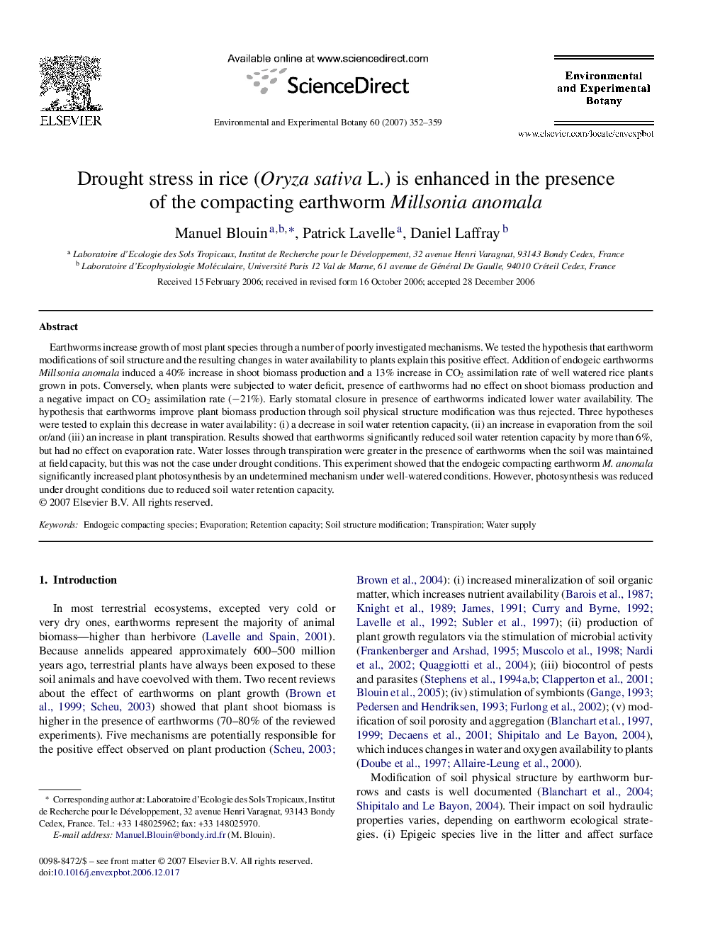 Drought stress in rice (Oryza sativa L.) is enhanced in the presence of the compacting earthworm Millsonia anomala