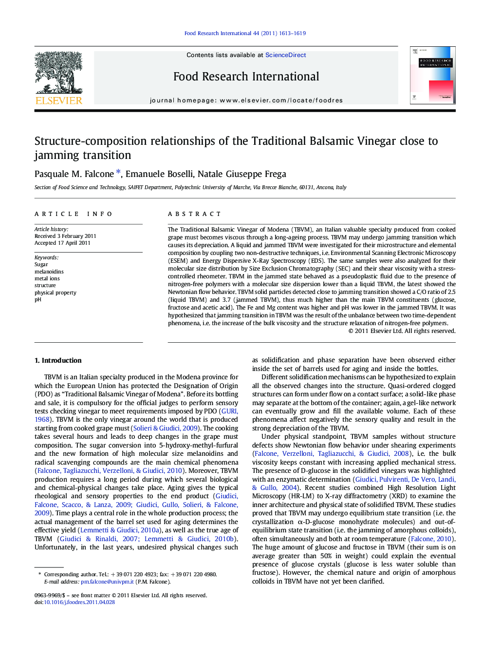 Structure-composition relationships of the Traditional Balsamic Vinegar close to jamming transition