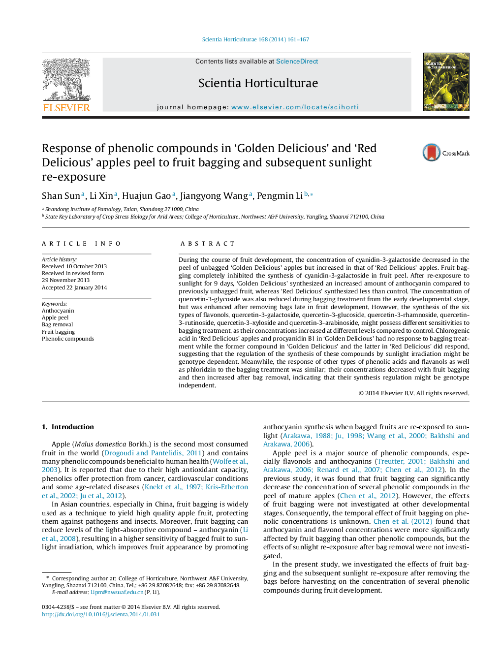 Response of phenolic compounds in ‘Golden Delicious’ and ‘Red Delicious’ apples peel to fruit bagging and subsequent sunlight re-exposure