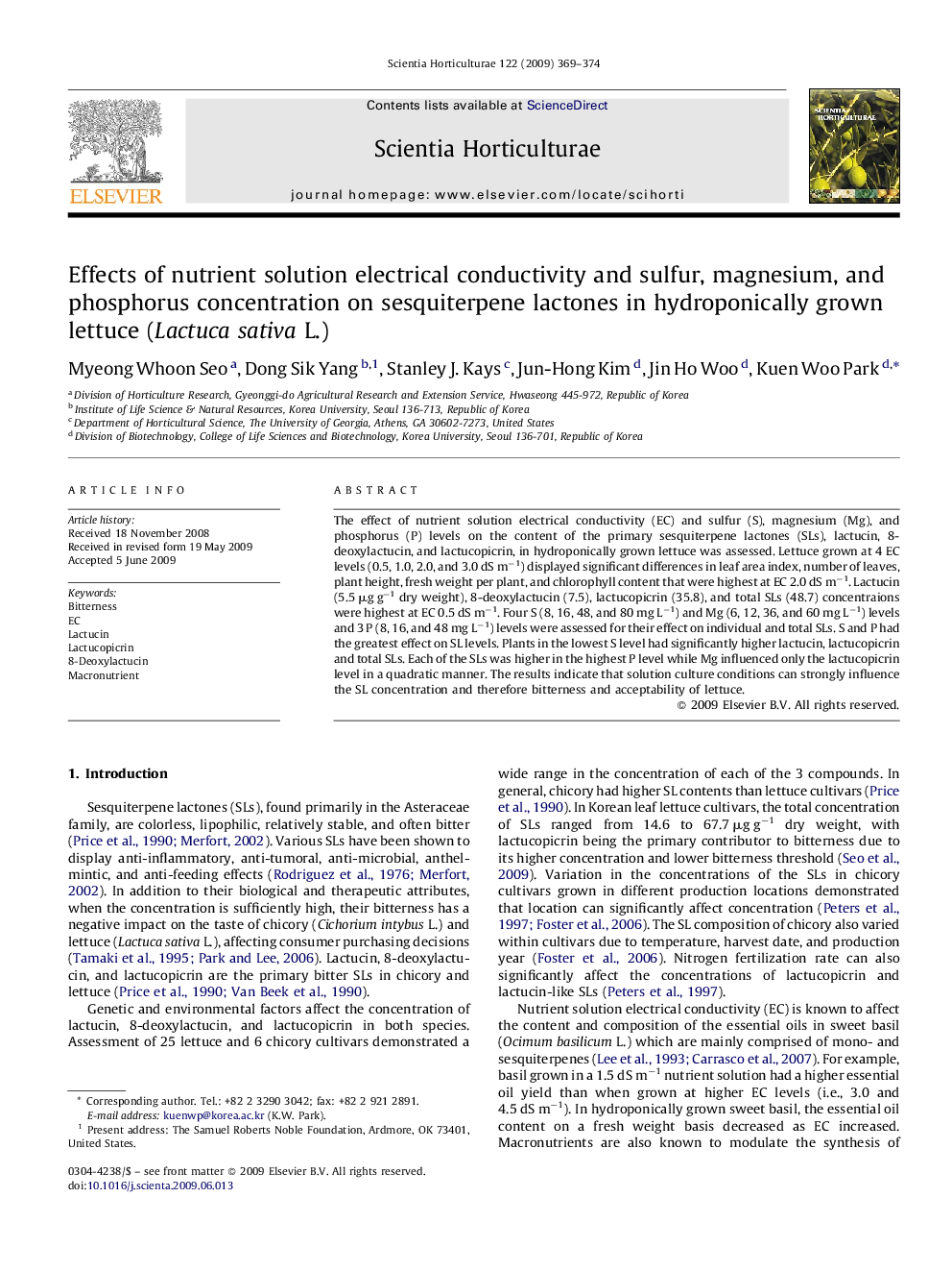 Effects of nutrient solution electrical conductivity and sulfur, magnesium, and phosphorus concentration on sesquiterpene lactones in hydroponically grown lettuce (Lactuca sativa L.)