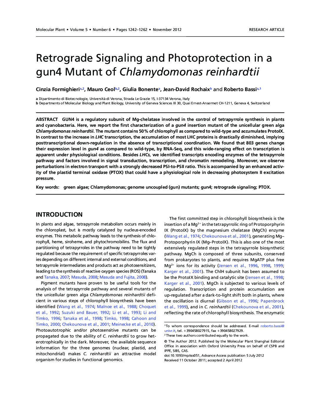 Retrograde Signaling and Photoprotection in a gun4 Mutant of Chlamydomonas reinhardtii 