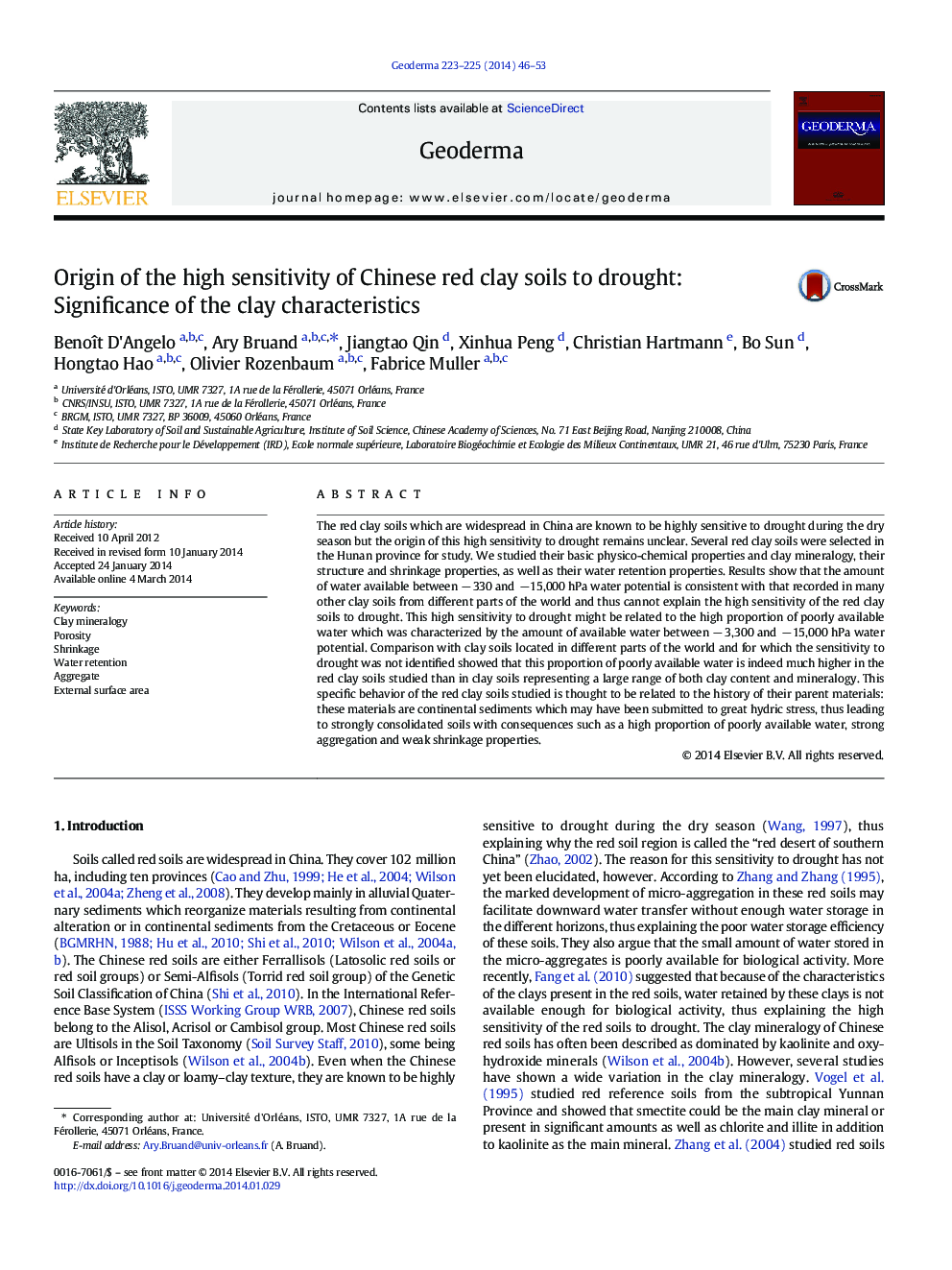 Origin of the high sensitivity of Chinese red clay soils to drought: Significance of the clay characteristics