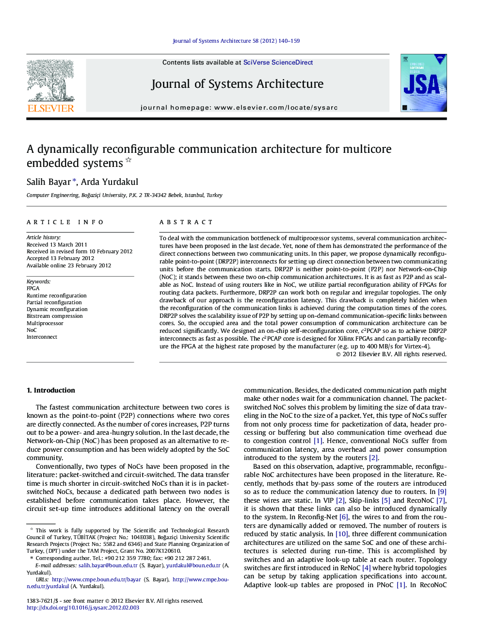 A dynamically reconfigurable communication architecture for multicore embedded systems 