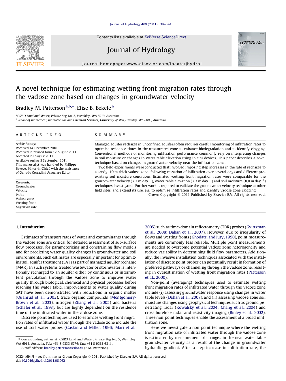 A novel technique for estimating wetting front migration rates through the vadose zone based on changes in groundwater velocity