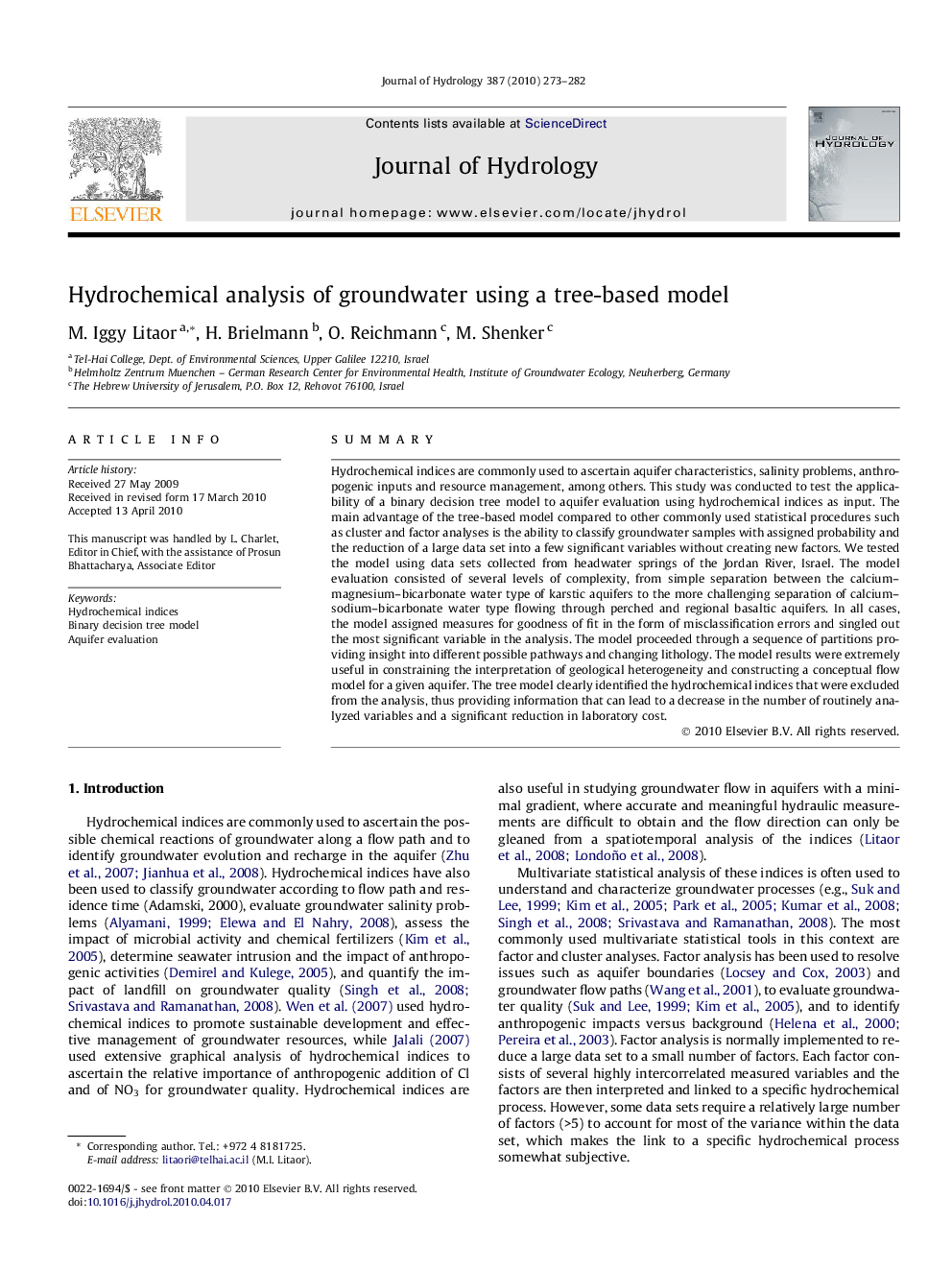 Hydrochemical analysis of groundwater using a tree-based model