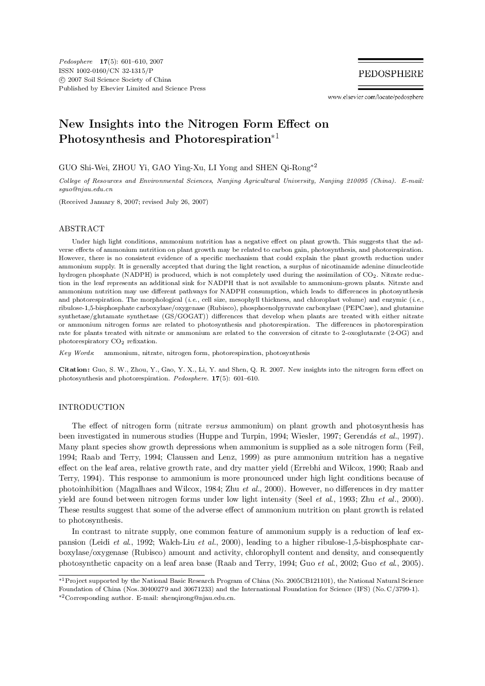 New Insights into the Nitrogen Form Effect on Photosynthesis and Photorespiration 